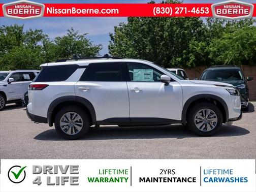 2025 Nissan Pathfinder SV FWD