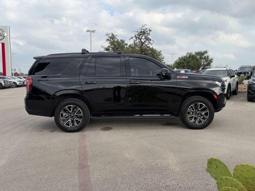 Black 2024 Chevrolet Tahoe 4WD Z71