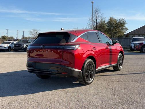 2025 Nissan Murano SV