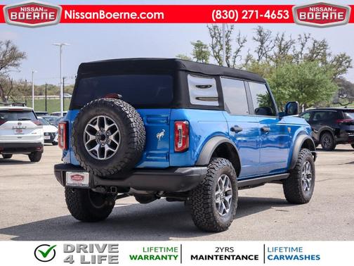 2023 Ford Bronco Badlands