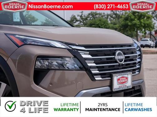 2025 Nissan Rogue SL