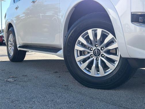 2024 Nissan Armada SV 2WD