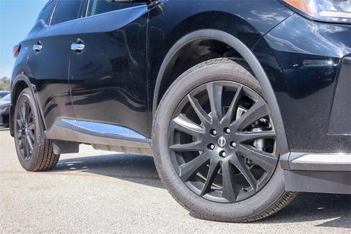 2023 Nissan Murano SL FWD