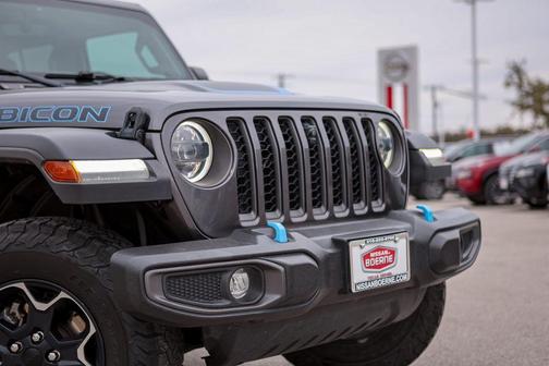 Granite Crystal Metallic Clearcoat 2023 Jeep Wrangler 4xe Rubicon