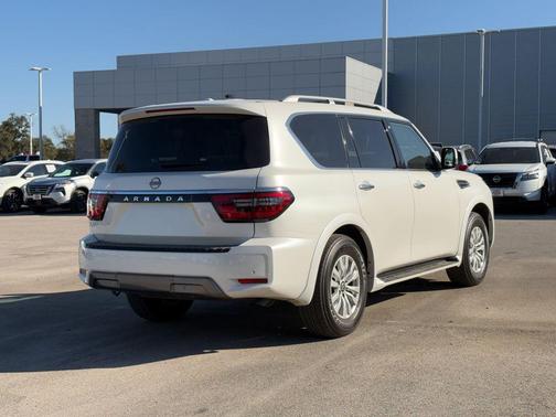 2024 Nissan Armada SV 2WD