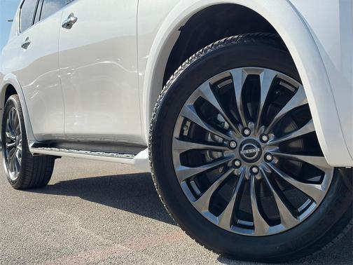 2024 Nissan Armada Platinum 2WD