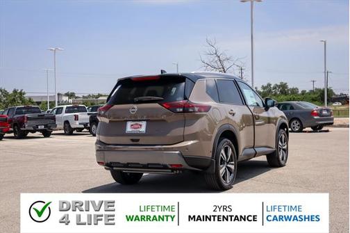 2025 Nissan Rogue SL