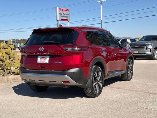 2021 Nissan Rogue Platinum