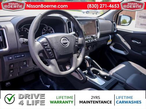 2025 Nissan Frontier SV