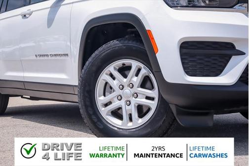 2024 Jeep Grand Cherokee Laredo
