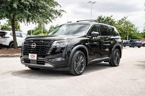 Super Black 2026 Nissan Pathfinder SL