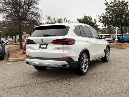 2024 BMW X5 xDrive40i