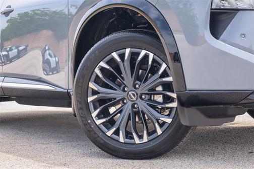 2025 Nissan Rogue Platinum