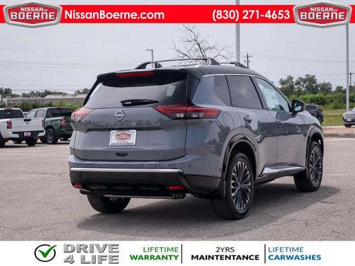 2025 Nissan Rogue Platinum
