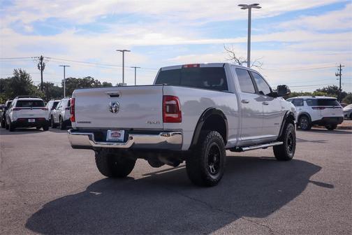 2020 RAM 2500 Laramie Crew Cab 4X4 6'4' Box