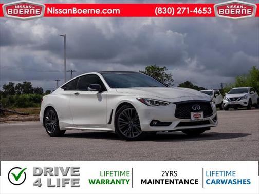 2022 INFINITI Q60 LUXE