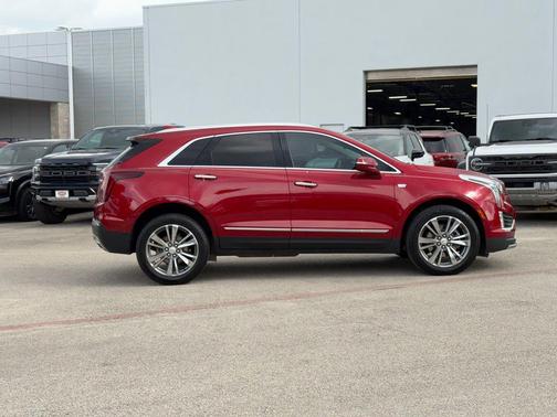 Infrared Tintcoat 2022 Cadillac XT5 Premium Luxury