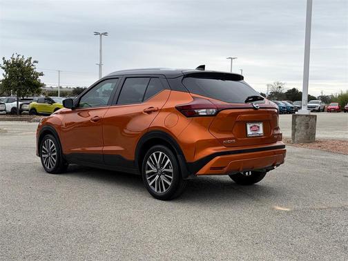 2021 Nissan Kicks SV