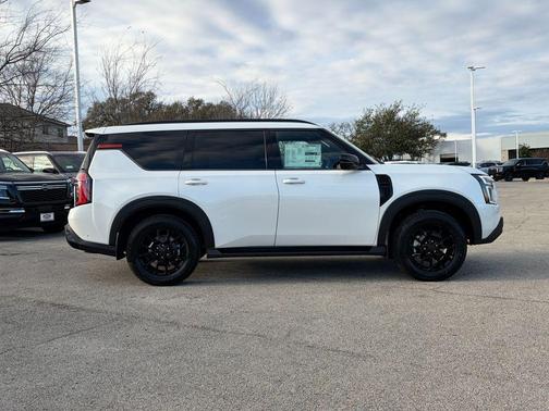 Aspen White Tricoat 2026 Nissan Armada PRO-4X