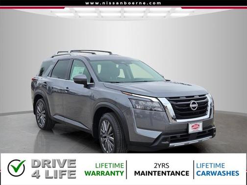 2025 Nissan Pathfinder SL FWD