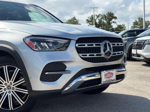 Cirrus Silver Metallic 2025 Mercedes-Benz GLE 450 4MATIC