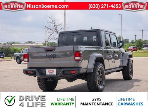 2021 Jeep Gladiator Willys 4x4