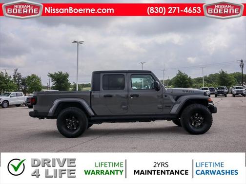 2021 Jeep Gladiator Willys 4x4