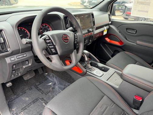 Super Black 2026 Nissan Frontier PRO-4X