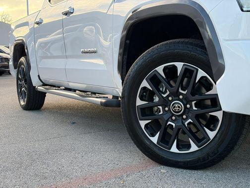 2023 Toyota Tundra Hybrid Limited