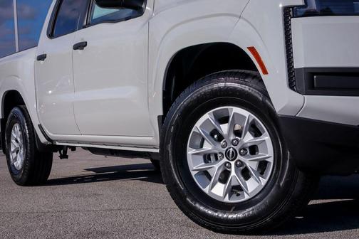 Glacier White 2026 Nissan Frontier S