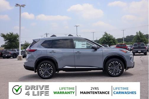 2025 Nissan Rogue Platinum