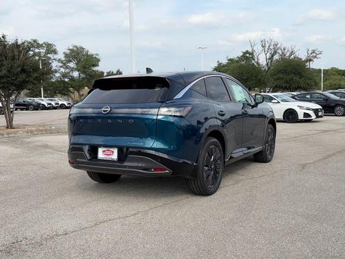 Aurora Blue Pearl Metallic/Super Black 2026 Nissan Murano Platinum