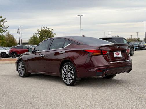 2023 Nissan Altima 2.5 SL