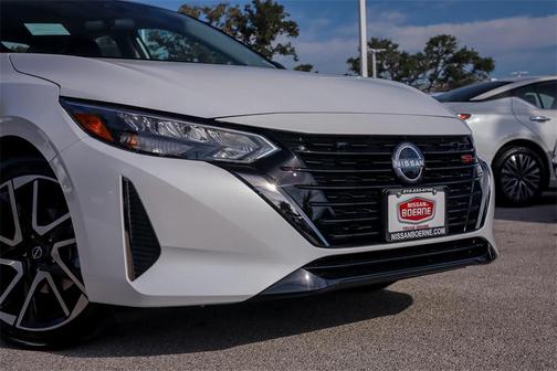 2025 Nissan Sentra SR