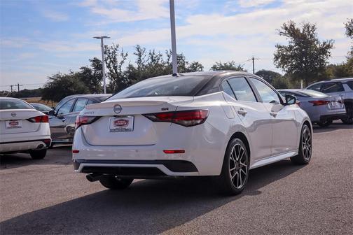 2025 Nissan Sentra SR