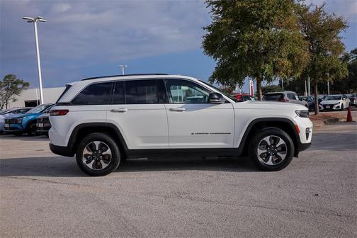 2023 Jeep Grand Cherokee 4xe Base