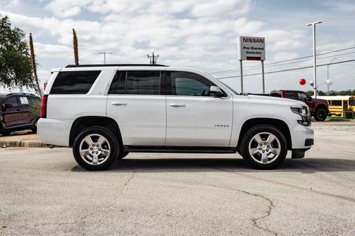 Iridescent Pearl Tricoat 2020 Chevrolet Tahoe LT