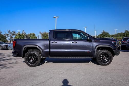 2023 GMC Sierra 1500 AT4X
