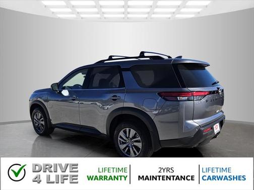 2025 Nissan Pathfinder SV FWD
