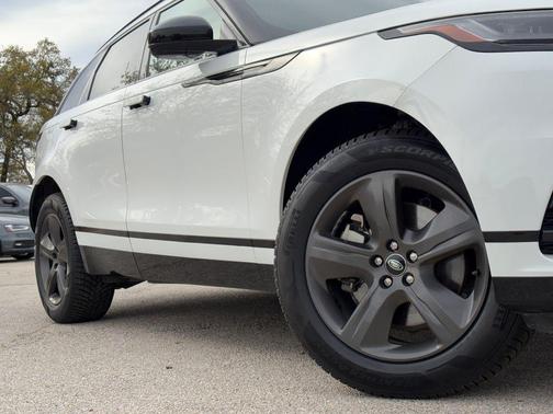 2025 Land Rover Range Rover Velar P250 SE R-Dynamic