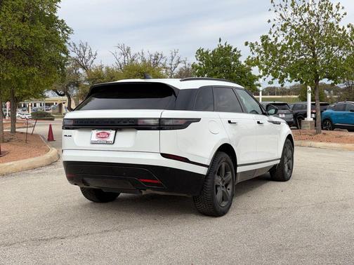 2025 Land Rover Range Rover Velar P250 SE R-Dynamic