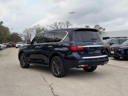 2024 INFINITI QX80 SENSORY AWD