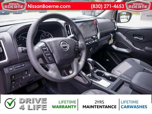 2025 Nissan Frontier SV