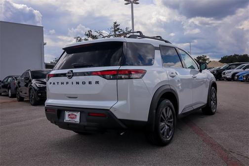 2025 Nissan Pathfinder SV FWD