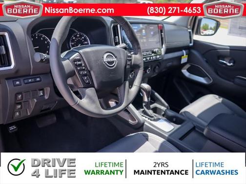2025 Nissan Frontier SV