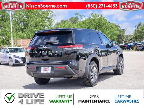 2024 Nissan Pathfinder S FWD