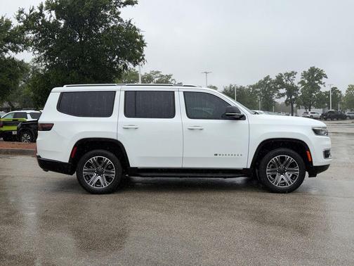 Bright White Clearcoat 2024 Jeep Wagoneer Series I 4x2