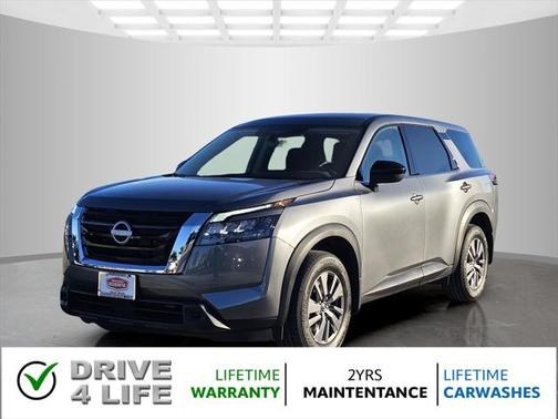2025 Nissan Pathfinder S FWD