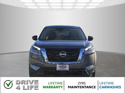 2025 Nissan Pathfinder S FWD