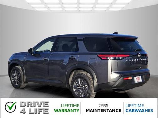 2025 Nissan Pathfinder S FWD